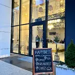 Urban Apartments Premium - Opolska 10 No 80 - Rooftop Garden - Free Garage Apartment
