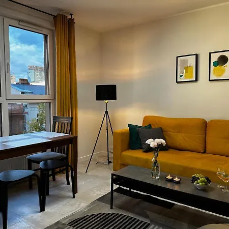 Urban Premium, Opolska 10 No 80, Free Garage, Self Check-in Appartamento *