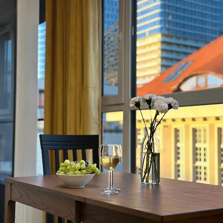 Urban Premium, Opolska 10 No 80, Free Garage, Self Check-in Apartment *
